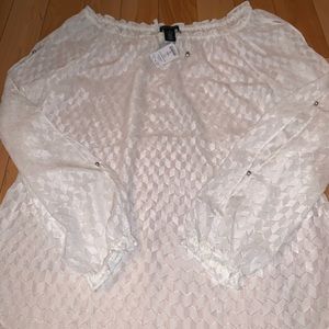 White House black market white top